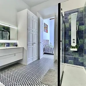  Apartment Picasso's Deluxe Puerta Spain